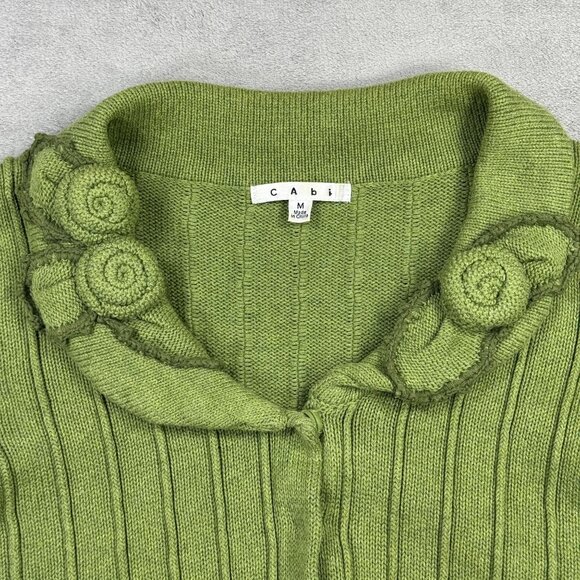 Vintage Y2K CAbi Green Knit Cardigan Cottagecore Rosette Collar Coquette Sweater - Picture 5 of 11